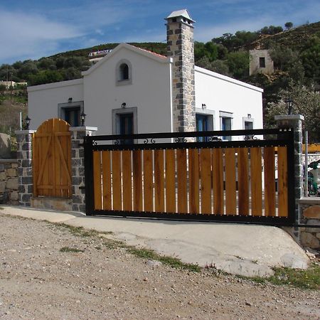 Villa Polymnia Emborios Exterior photo